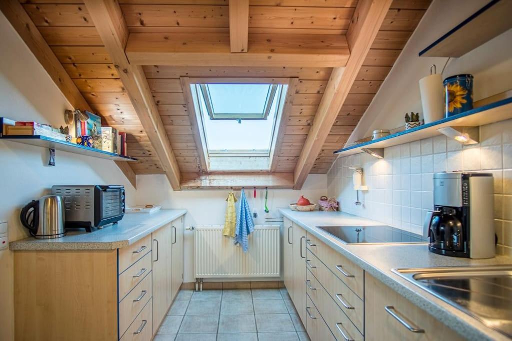 Luxury Living Near Weissensee +Balcony +Netflix Füssen Exterior foto