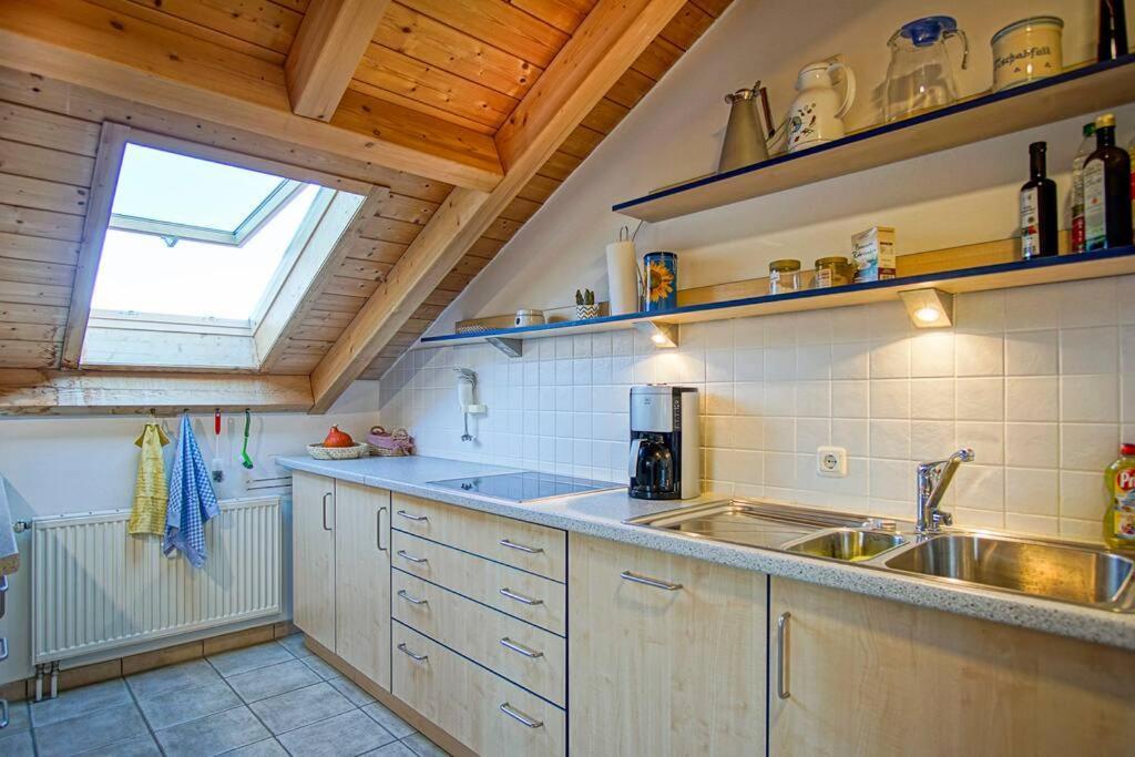 Luxury Living Near Weissensee +Balcony +Netflix Füssen Exterior foto