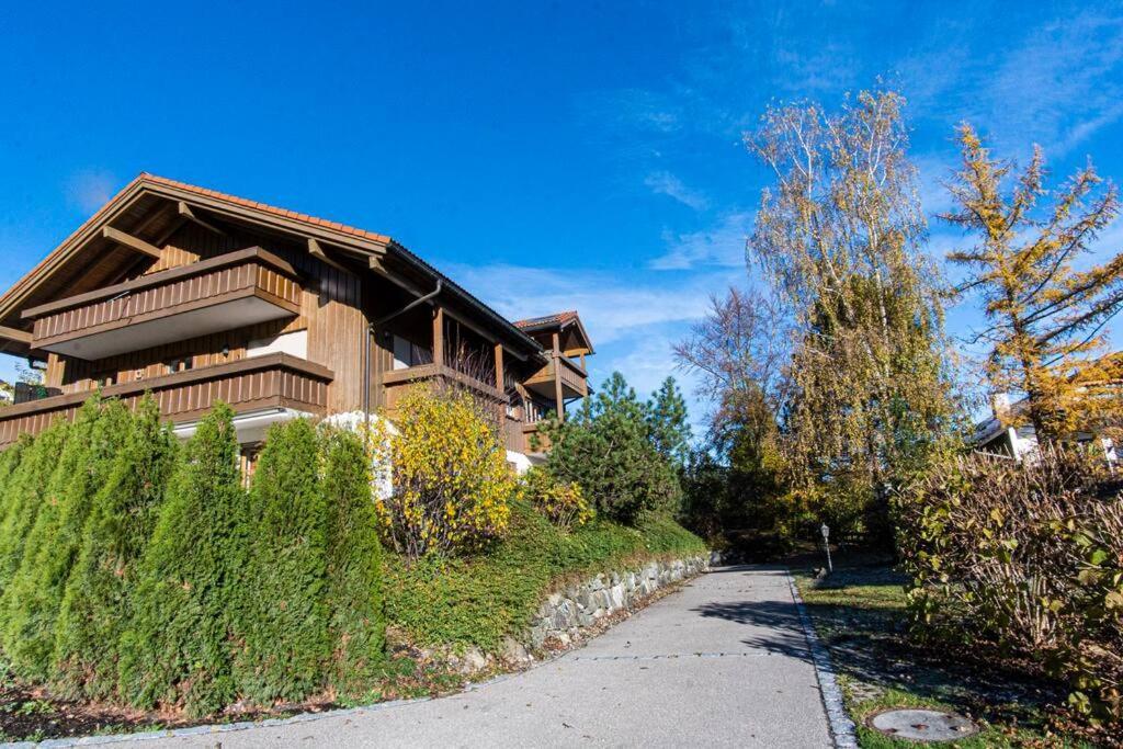 Luxury Living Near Weissensee +Balcony +Netflix Füssen Exterior foto